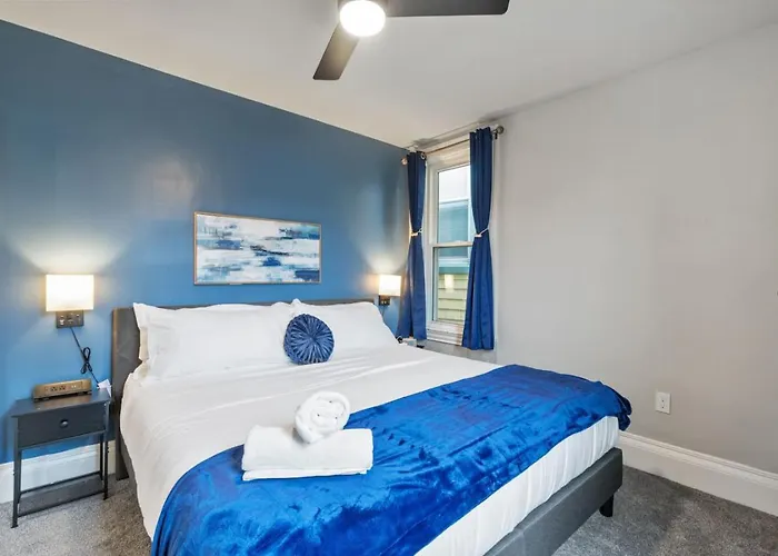 4 Story With 3 King Beds And Cozy Backyard * Pittsburgh
